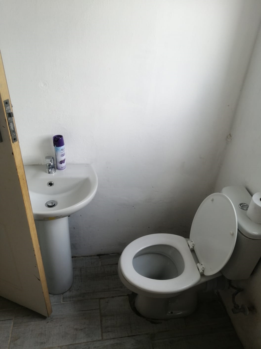 2 Bedroom Property for Sale in Mdantsane Nu 11 Eastern Cape